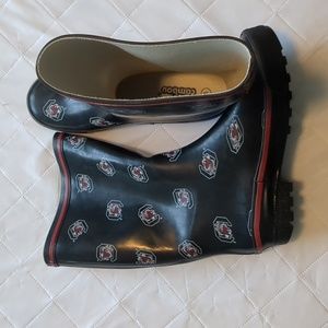Ladies USC Gamecocks rainbird sz 8, new without tags